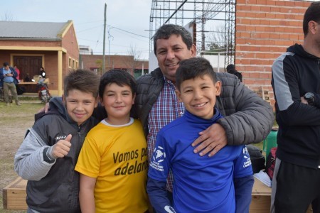 El municipio apoya a promesas del deporte Santaluceños.  
